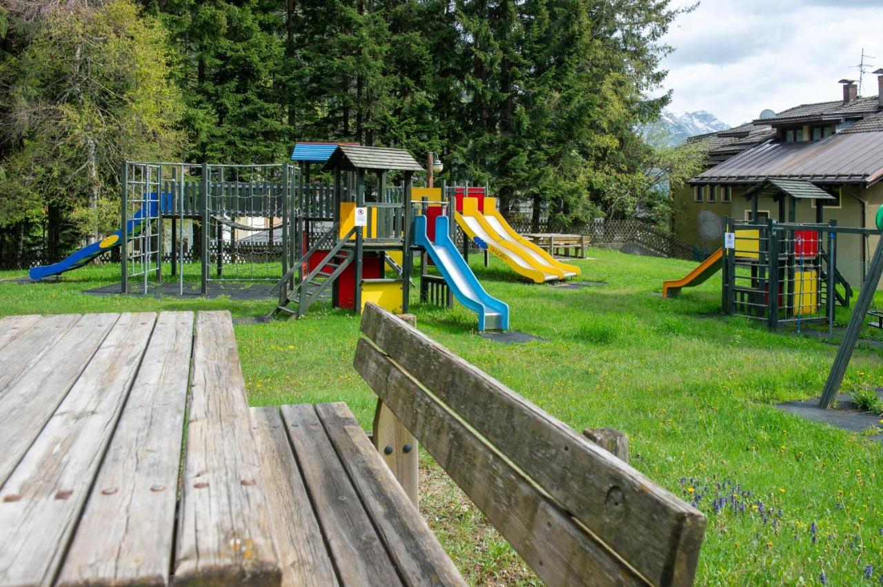 Apartment Center Madonna Di Campiglio Af المظهر الخارجي الصورة
